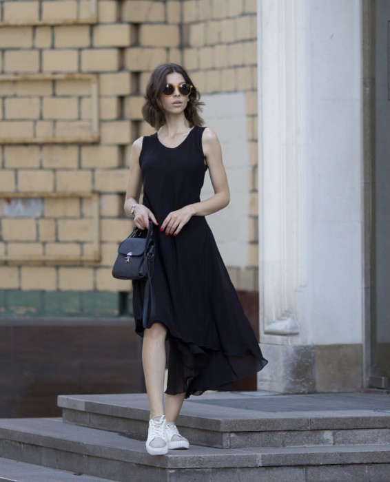 Черное шифоновое платье Шифоновое  платье на натуральной подкладке